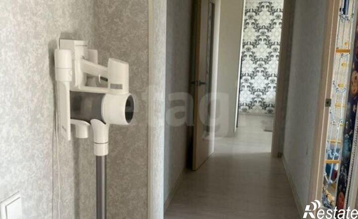 4-комн квартира Новгородская улица, 31А,  д. 31А