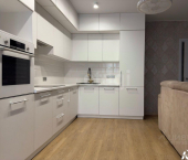 2-комн, 65кв м, этаж 5/10 ул Возрождения, 26б