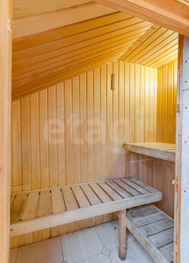 4-комн квартира улица Горького, 51