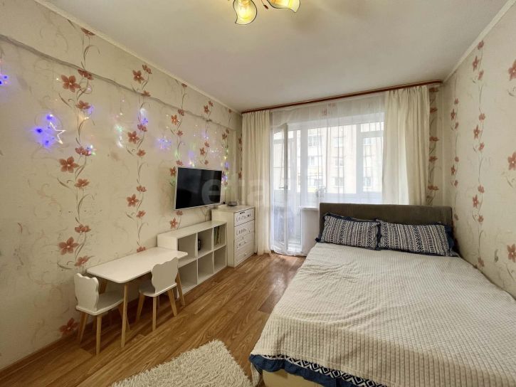 2-комн квартира улица Дзержинского, 35