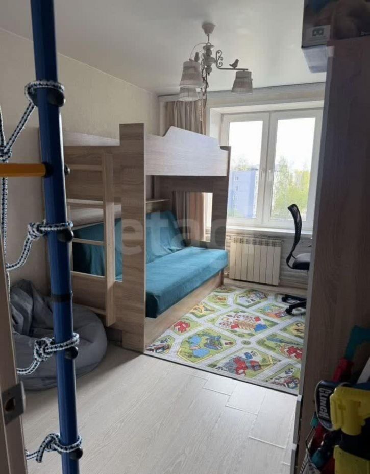 4-комн квартира Новгородская улица, 31а