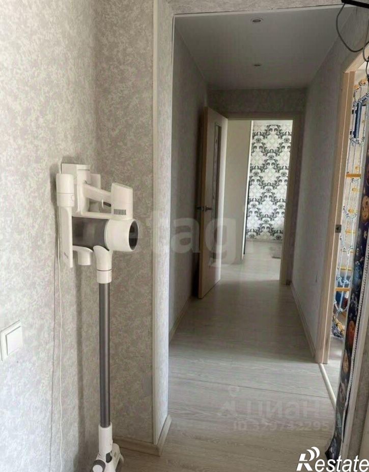 4-комн квартира ул Новгородская, 31а,  д. 31а