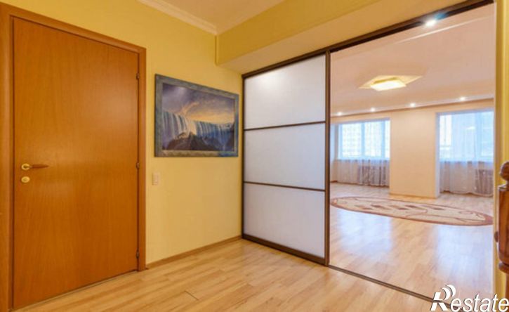 4-комн квартира ул Чехова, 13,  д. 13