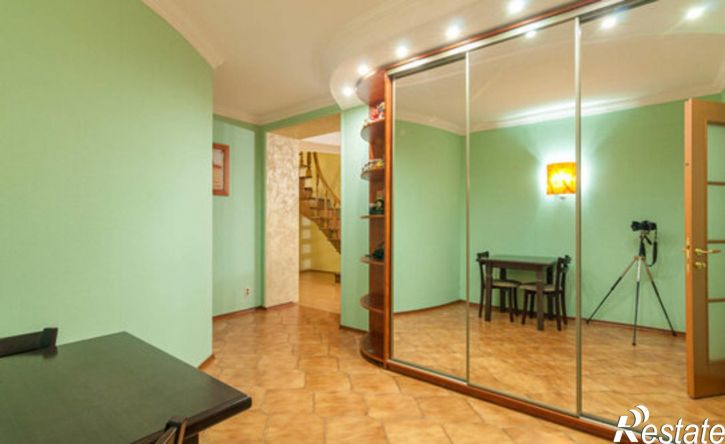 4-комн квартира ул Чехова, 13,  д. 13