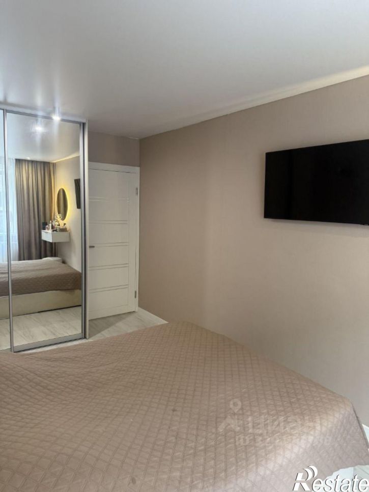 2-комн квартира улица Космонавта Беляева, 32 к2,  д. 32 к2