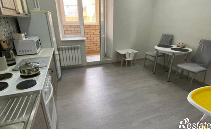 2-комн квартира улица Гагарина, 80А к3,  д. 80А к3