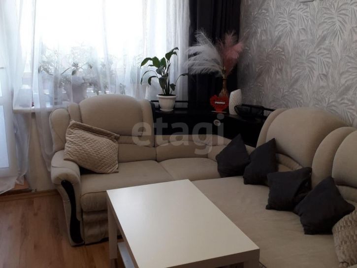 3-комн квартира Поселковая улица, 6