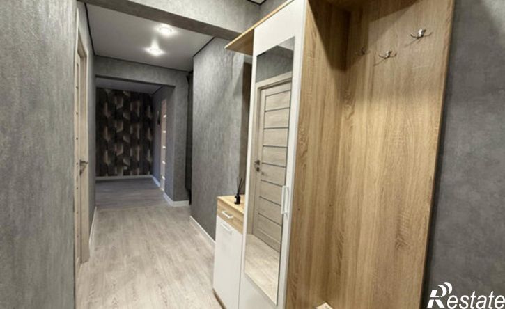3-комн квартира ул Дзержинского, 27,  д. 27
