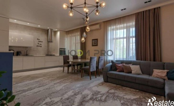 3-комн квартира ул Леденцова, 10б,  д. 10б