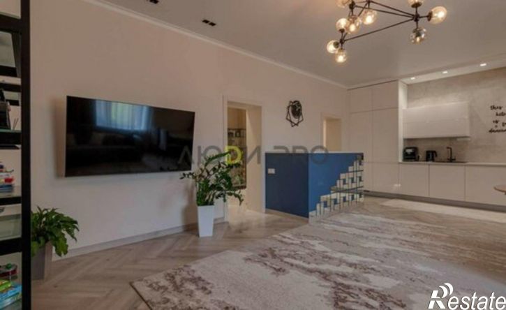 3-комн квартира ул Леденцова, 10б,  д. 10б