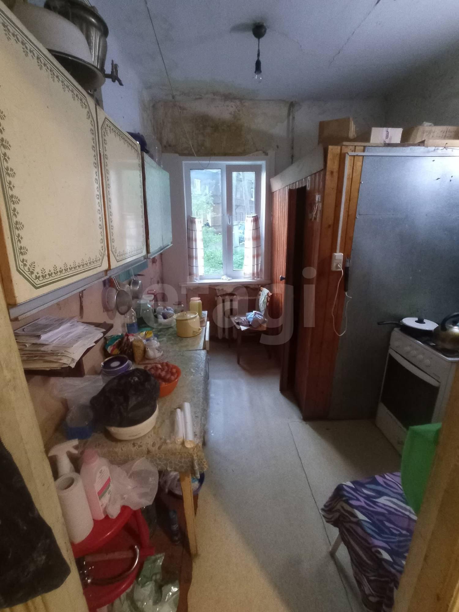 Купить комнату за 350 000 рублей на улица Ловенецкого, 9а