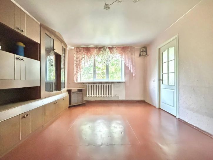 3-комн квартира улица Михаила Поповича, 22б