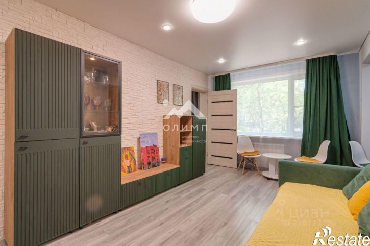 3-комн квартира ул Медуницинская, 19,  д. 19