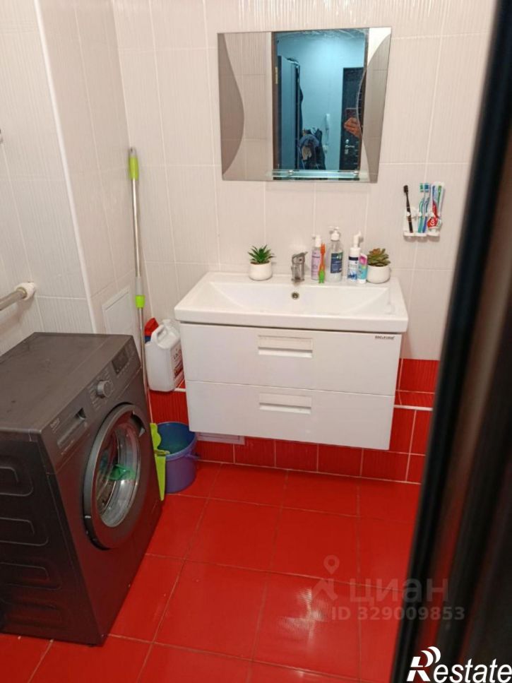 2-комн квартира ул Сергея Преминина, 10б,  д. 10б