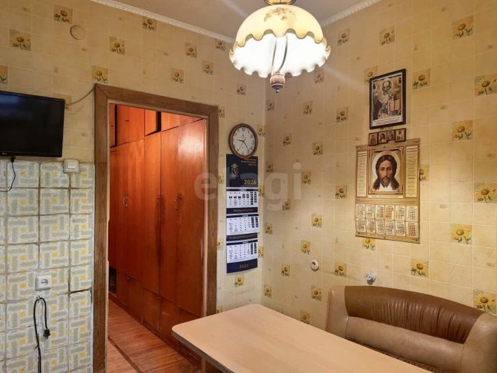 3-комн квартира Октябрьская улица, 13а