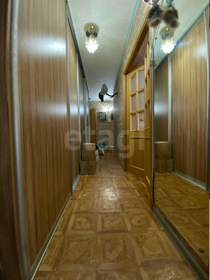 3-комн квартира Ленинградская улица, 85
