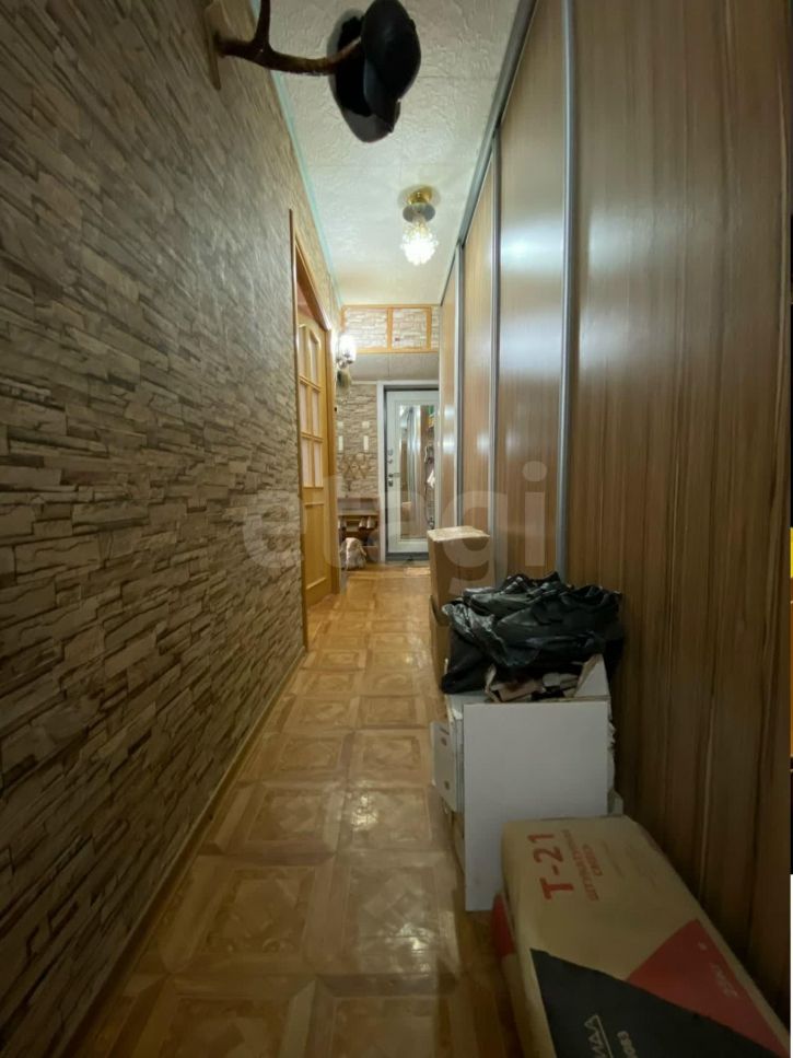 3-комн квартира Ленинградская улица, 85