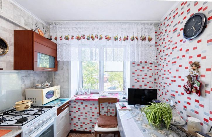 1-комн квартира улица Ильюшина, 4
