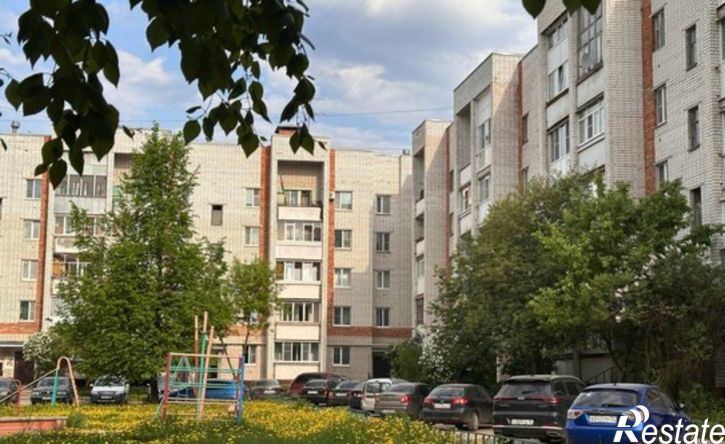 4-комн квартира ул Маршала Конева, 8а,  д. 8а