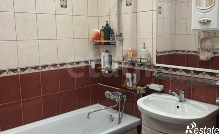 3-комн квартира ул Псковская, 8а,  д. 8а