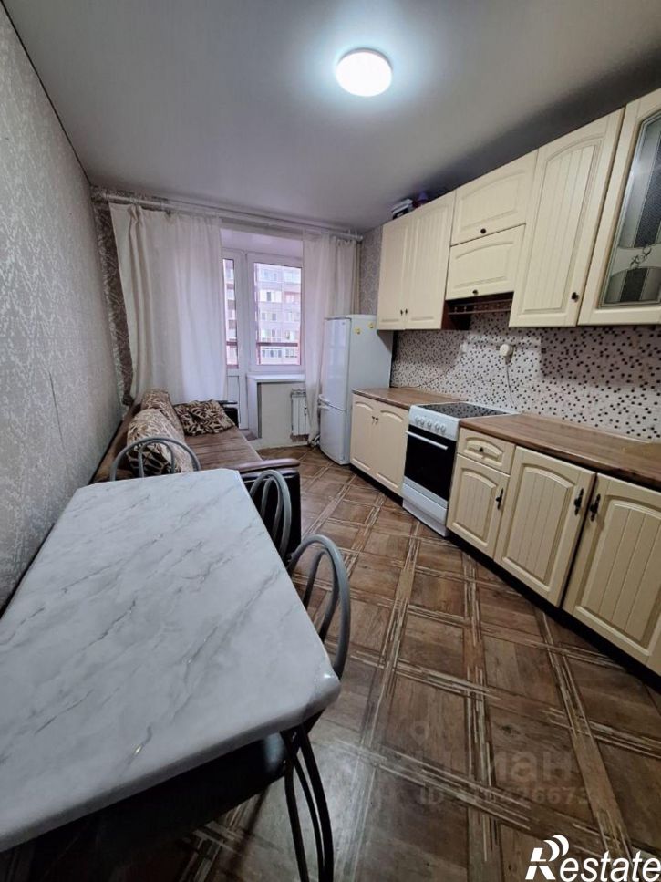 2-комн квартира улица Возрождения, 47,  д. 47