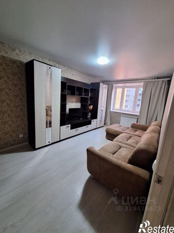 2-комн квартира улица Возрождения, 47,  д. 47