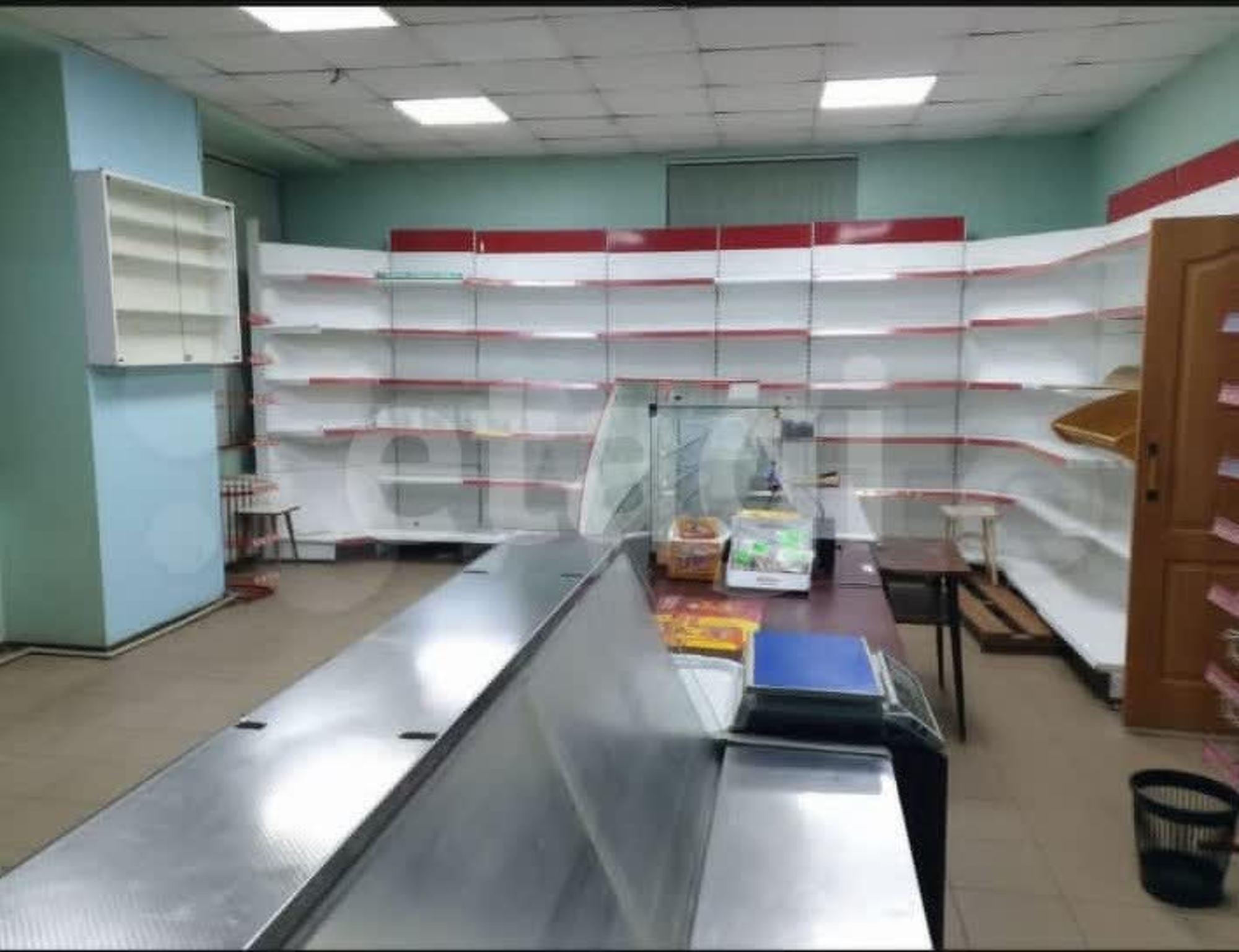 Купить торговое помещение за 7 000 000 рублей на улица Маршала Конева, 24а