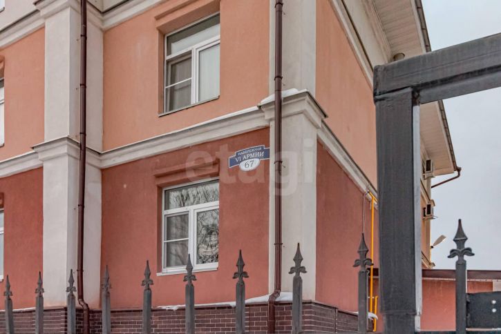 3-комн квартира набережная 6-й Армии, 67