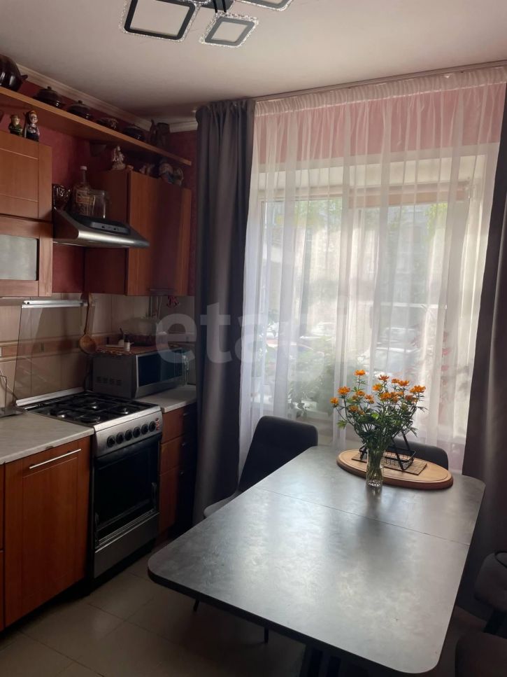 3-комн квартира Псковская улица, 8а