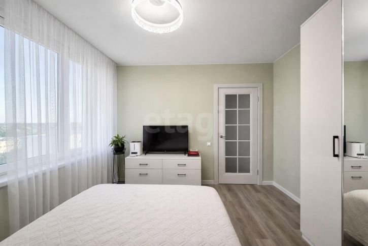2-комн квартира улица Возрождения, 35