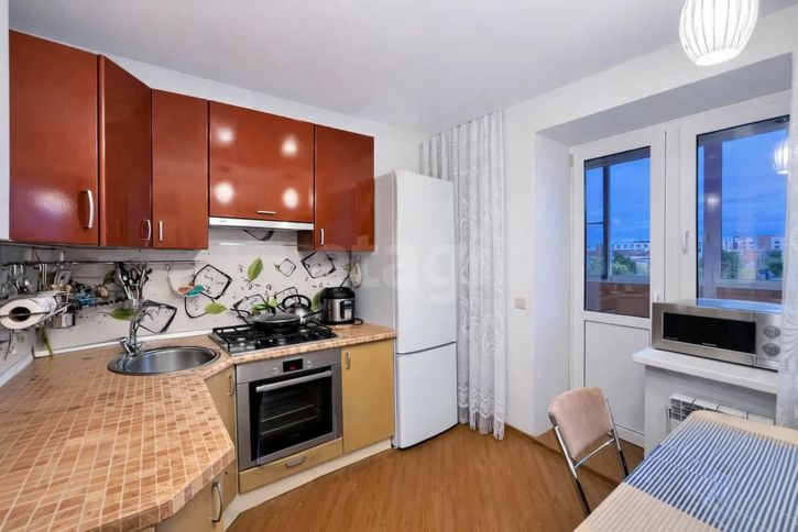 2-комн квартира улица Петина, 8б