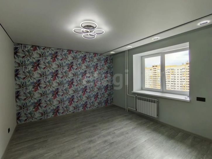 2-комн квартира улица Гагарина, 80ак2