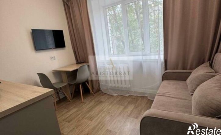 4-комн квартира ул Пугачева, 73в,  д. 73в
