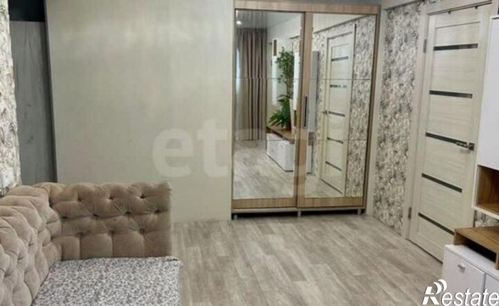 4-комн квартира улица Панкратова, 84,  д. 84