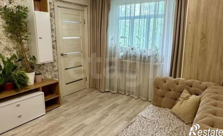 4-комн квартира улица Панкратова, 84,  д. 84