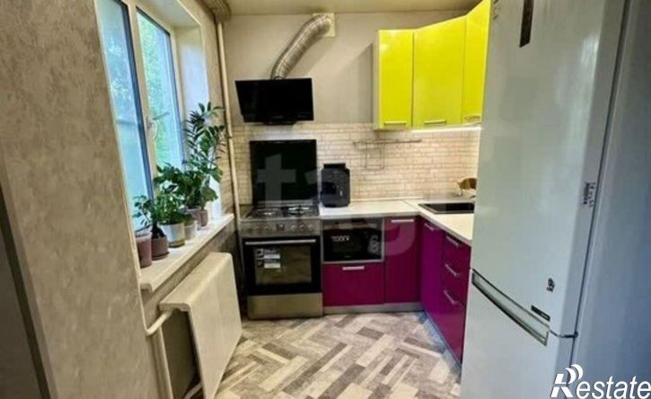 4-комн квартира улица Панкратова, 84,  д. 84