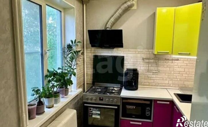 4-комн квартира улица Панкратова, 84,  д. 84