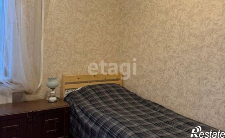 3-комн квартира ул Дзержинского, 15,  д. 15