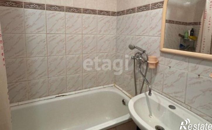 3-комн квартира ул Дзержинского, 15,  д. 15