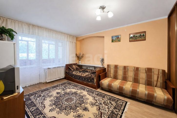 2-комн квартира улица Горького, 76
