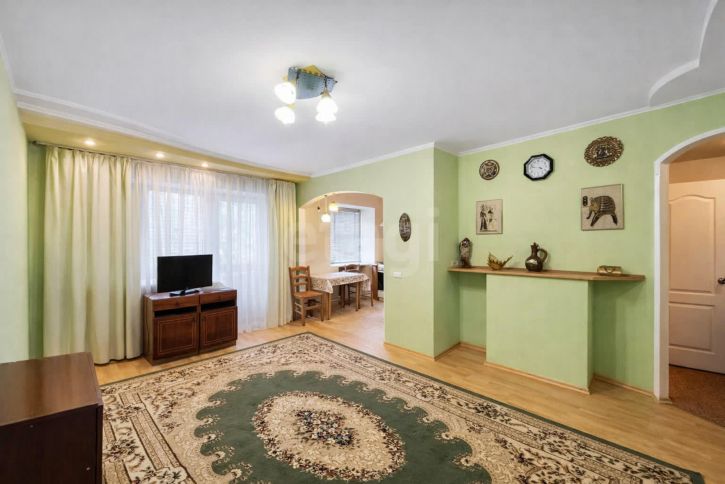 2-комн квартира улица Горького, 76