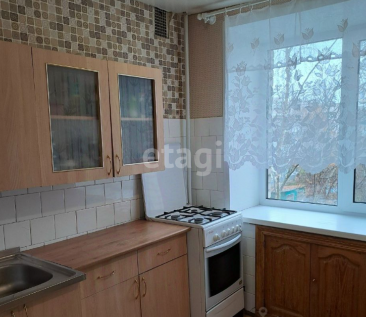 3-комн квартира улица Дзержинского, 15