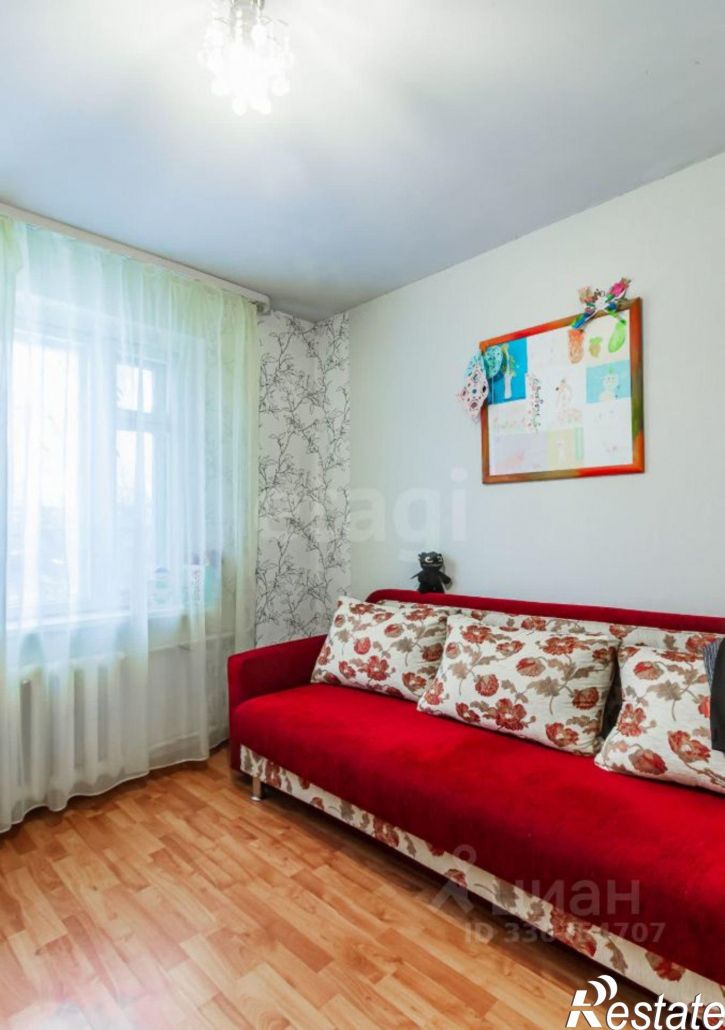 4-комн квартира ул Пугачева, 81,  д. 81