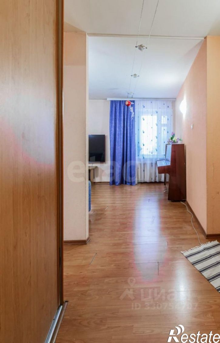 4-комн квартира ул Пугачева, 81,  д. 81