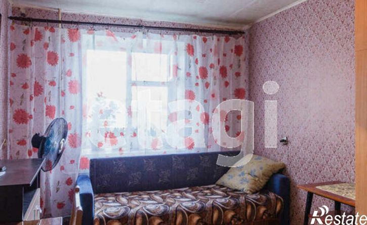 2-комн квартира улица Петина, 10,  д. 10