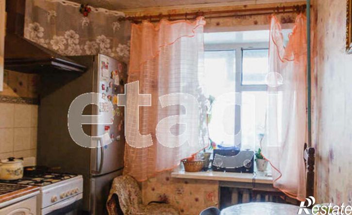 2-комн квартира улица Петина, 10,  д. 10