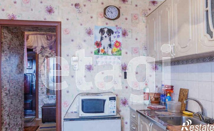 2-комн квартира улица Петина, 10,  д. 10