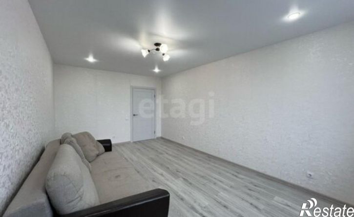 3-комн квартира улица Гагарина, 80А к3,  д. 80А к3
