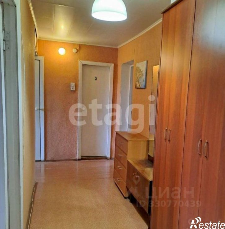 3-комн квартира ул Дзержинского, 15,  д. 15