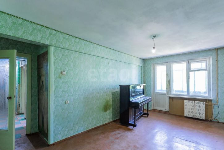 3-комн квартира улица Можайского, 68